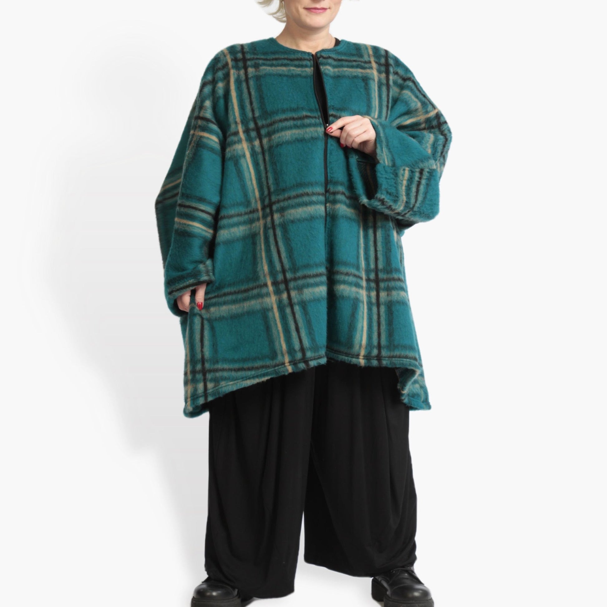  Kuschelige Oversize-Jacke im Lagenlook mit kariertem Fleece in trendigem Petrol-Multi