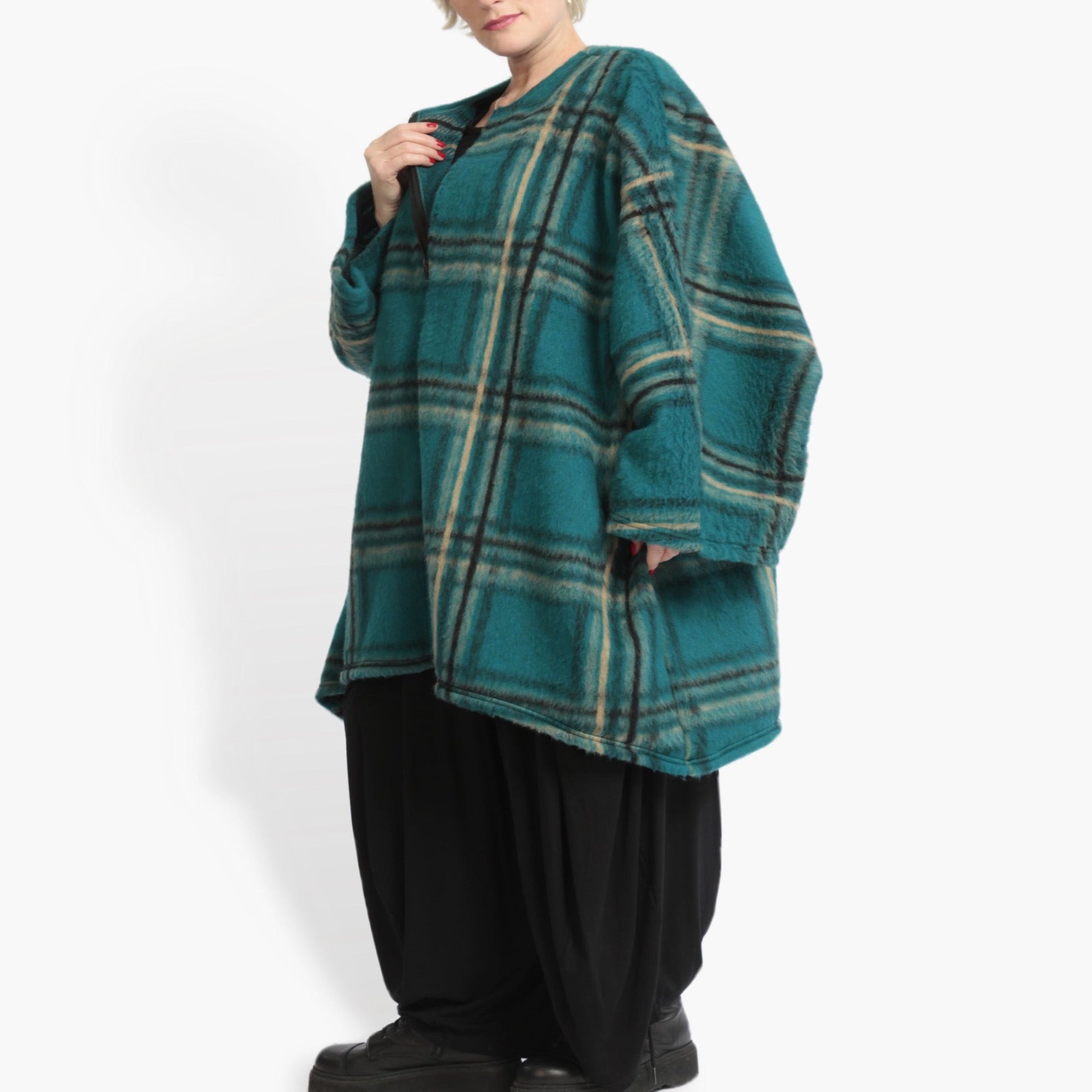  Kuschelige Oversize-Jacke im Lagenlook mit kariertem Fleece in trendigem Petrol-Multi